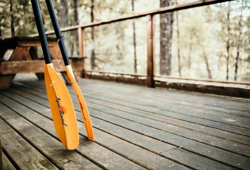 Page S Resort & Marina