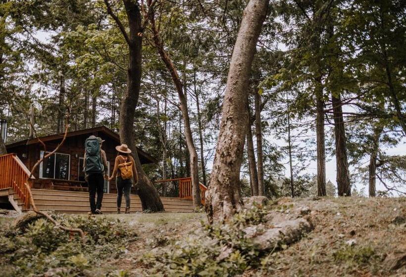 Page S Resort & Marina