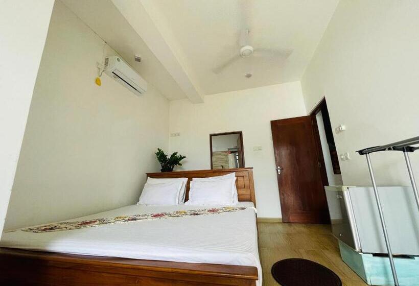 پانسیون Dinu Holiday Inn