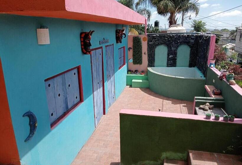 پانسیون Hostal Bello Amanecer