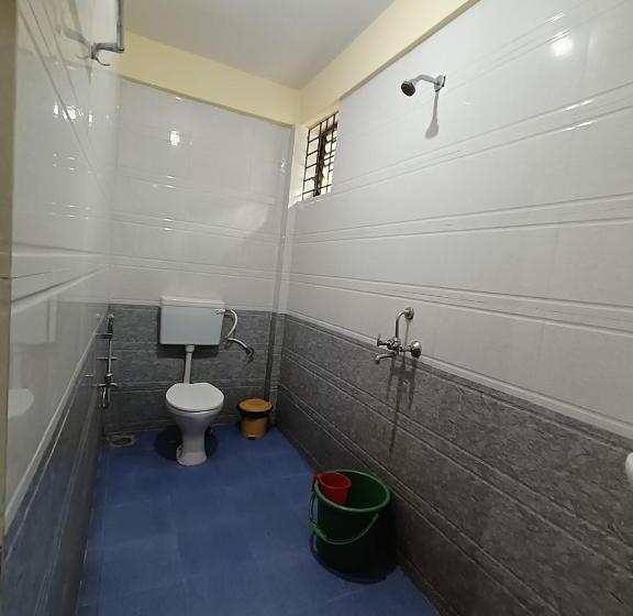 پانسیون The Valley