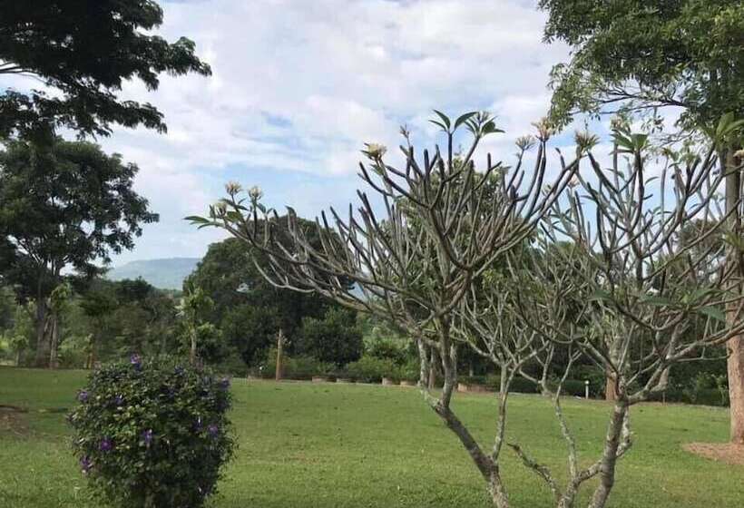 منتجع Viewsuay Farsai Wangnamkaew