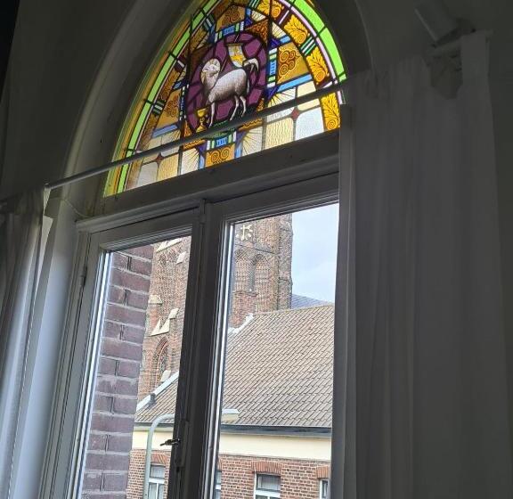 Bed and Breakfast Klooster Mariadal Maastricht Borgharen