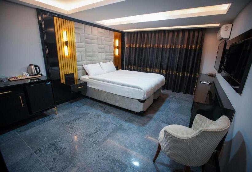 تختخواب و صبحانه Ky Continental Apartments