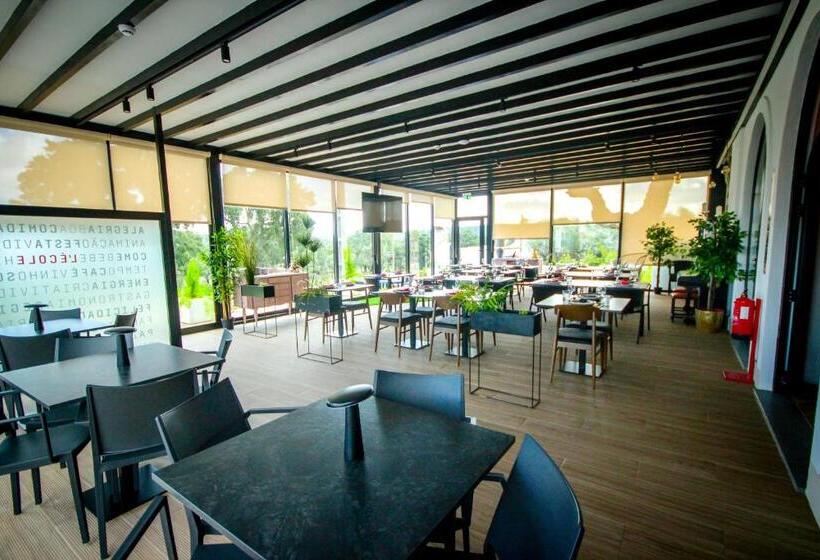 住宿加早餐  L école Ecoresort