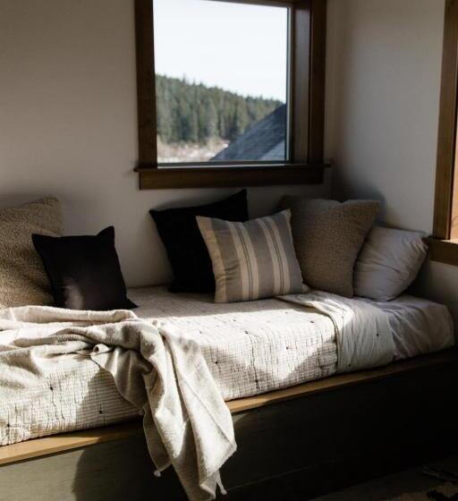هتل 4 Bed Main House W Mother In Law Suite And Hot Tub