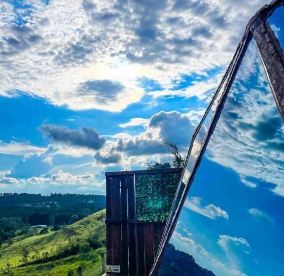 هتل کپسول Greeenlandomesa Amatista