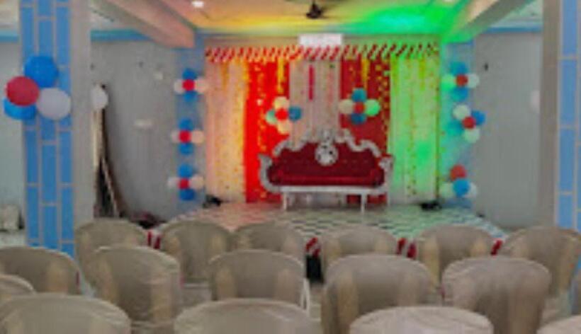 호텔 Durga Palace,chapra