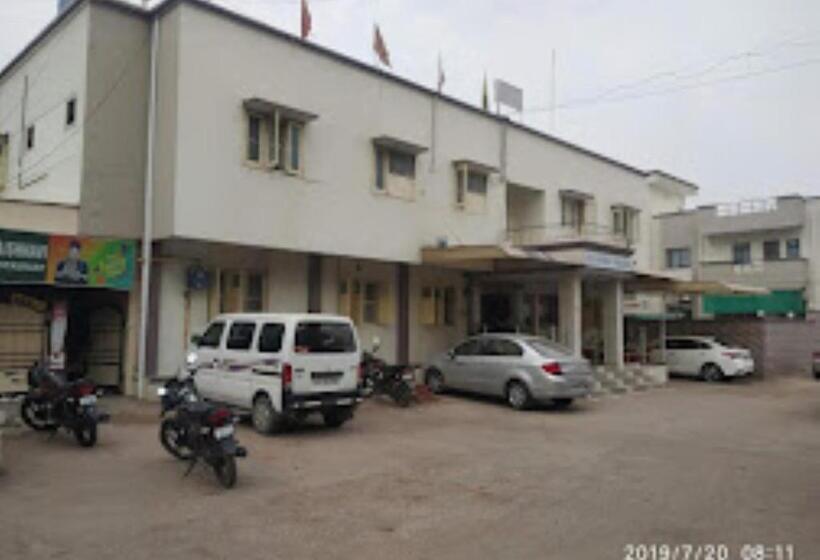 Rajdhani And Guest House Gujarat   Best Family Hotel In Halol Near Pavaghad And Halol Gidc