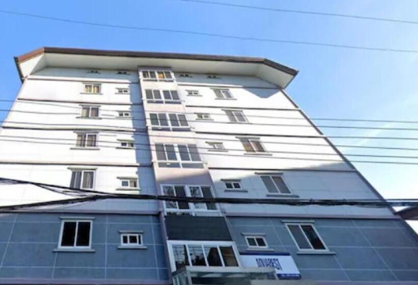 فندق Reddoorz Near Burnham Park Baguio City