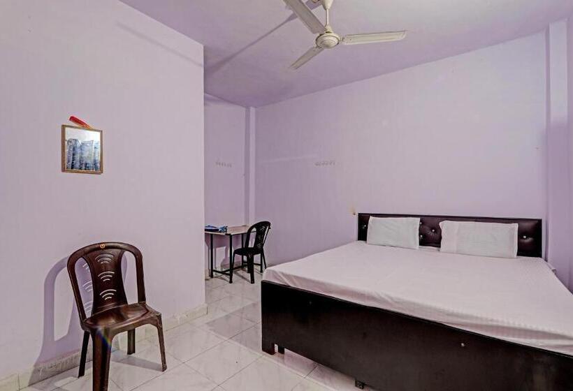 هتل Gracious Guest House