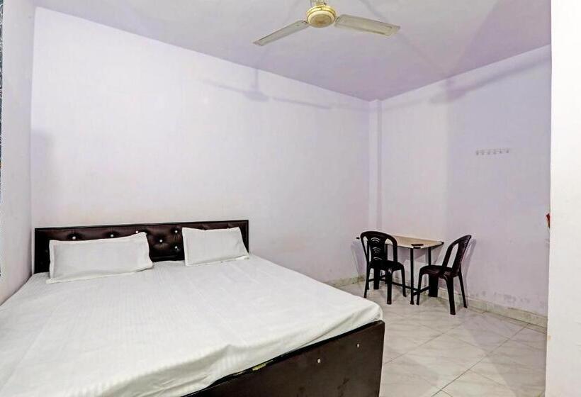 هتل Gracious Guest House