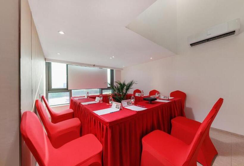 Mandi International Apartment Guangzhou Financial City Sanxi Metro Station