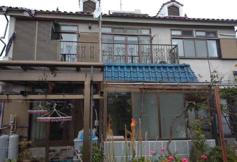 Пансион 9 Kingyo: You Can See The Japanese Garden From T Vacation Stay 12822