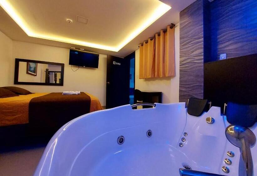 ペンション Siena Inn Hostal