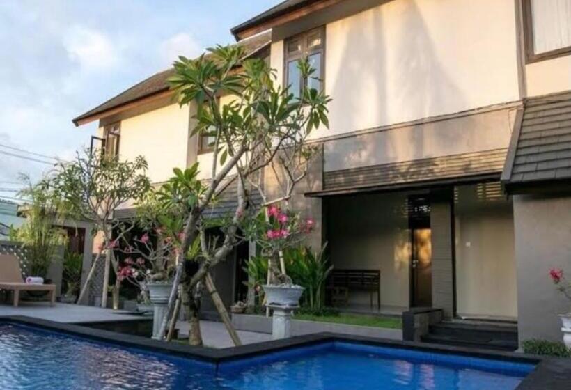 پانسیون Meilds Property Kuta