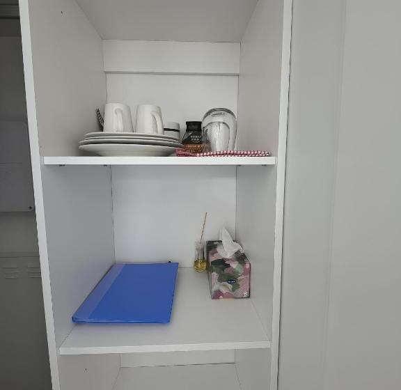 פנסיון Private Room With Ensuite & Garden Epsom
