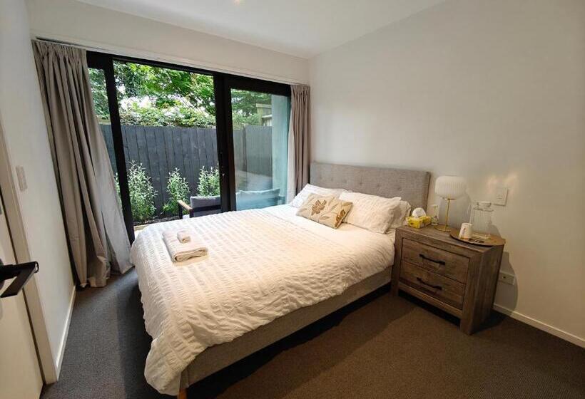 פנסיון Private Room With Ensuite & Garden Epsom