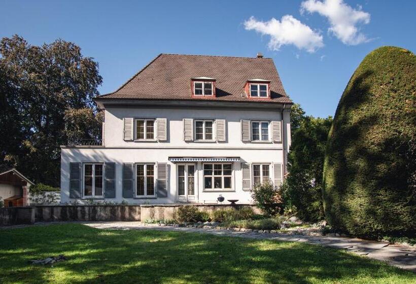 بنسيون Two Bedrooms In Villa In The Heart Of Basel