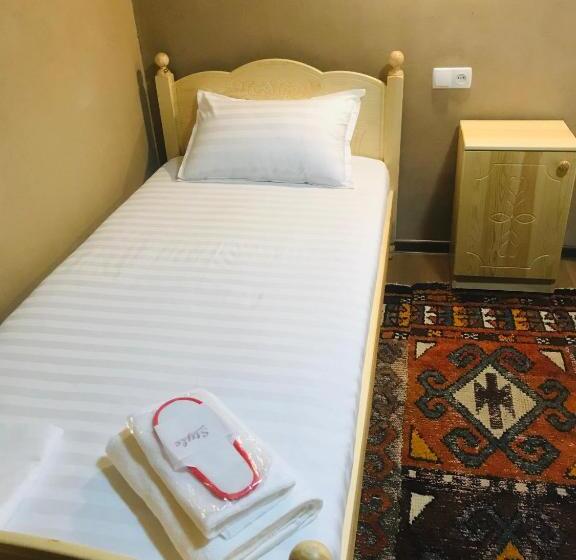 بنسيون Yakka Minor