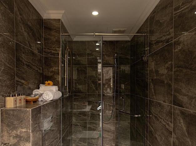 تختخواب و صبحانه Simon House Hoi An