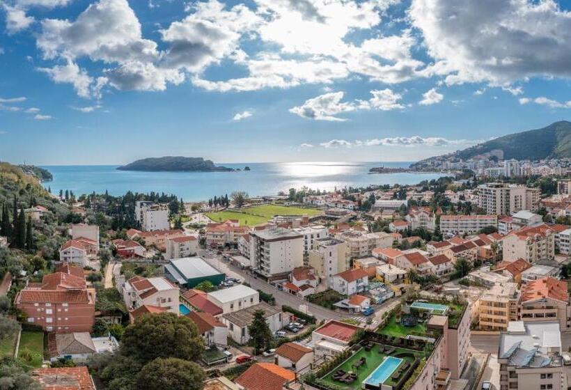 هتل 219 Budva