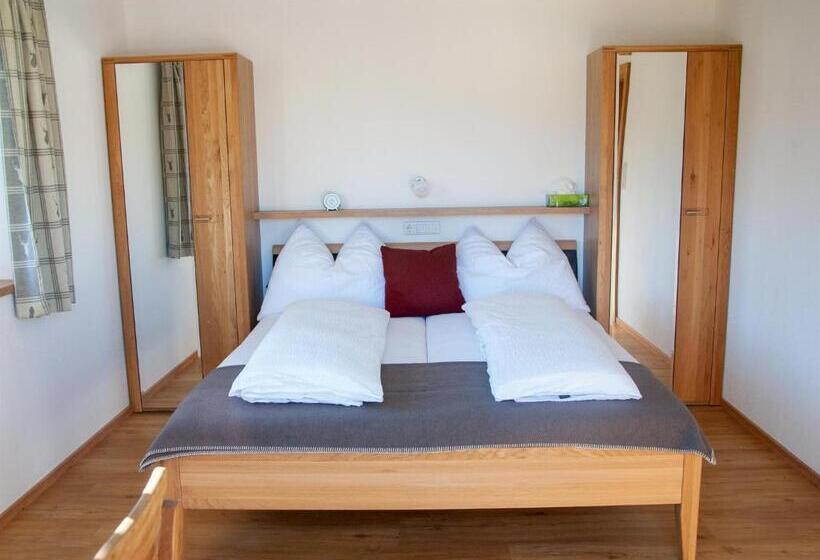 هتل Ferienwohnung Kant