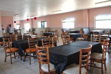 هتل Green Apple Guest House