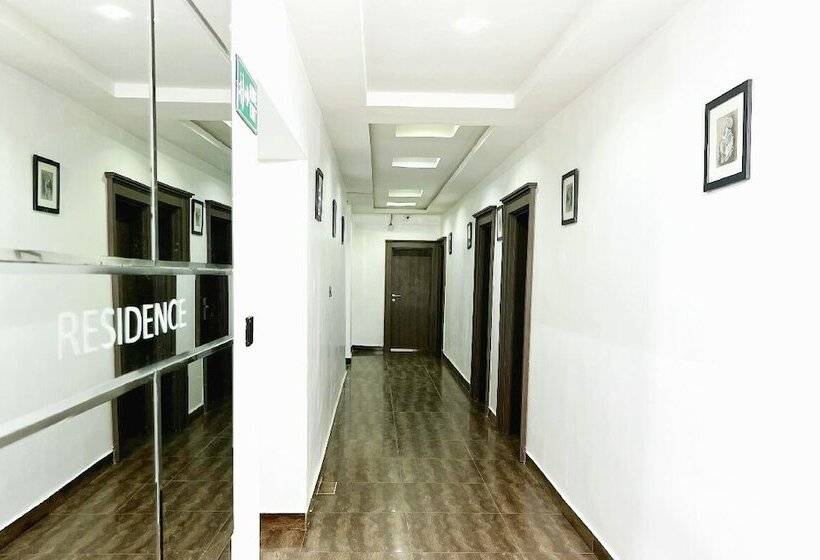 هتل Grey Residence