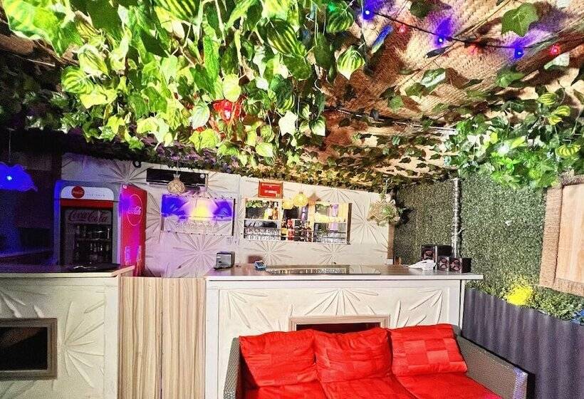 هتل Grey Residence