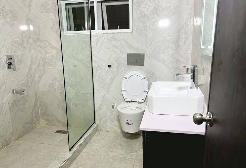 هتل Grey Residence