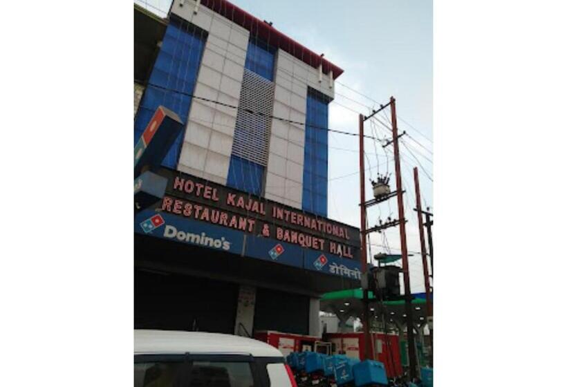 Отель Kajal International Restaurant & Banquet Hall Bihar