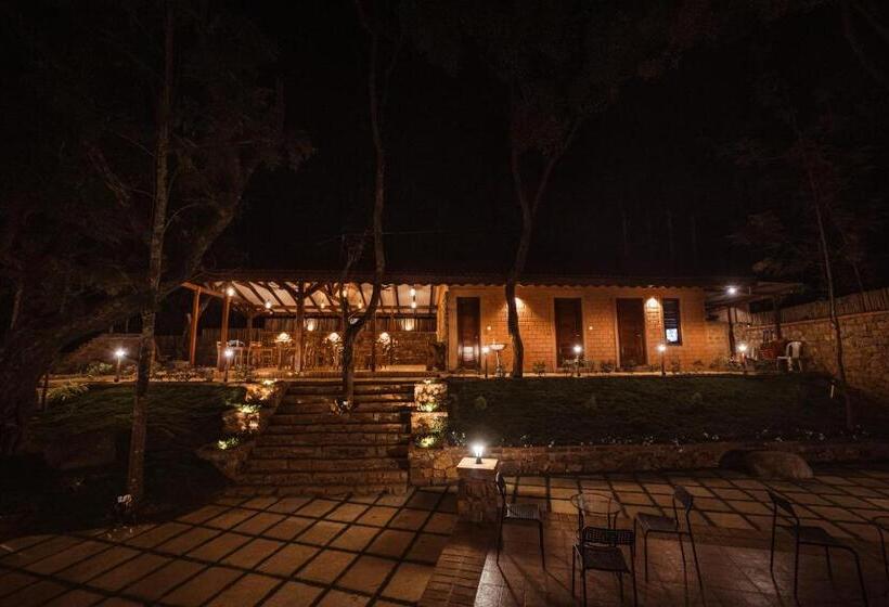 ホテル Sereno Barn Eco Stay Chikmagalur