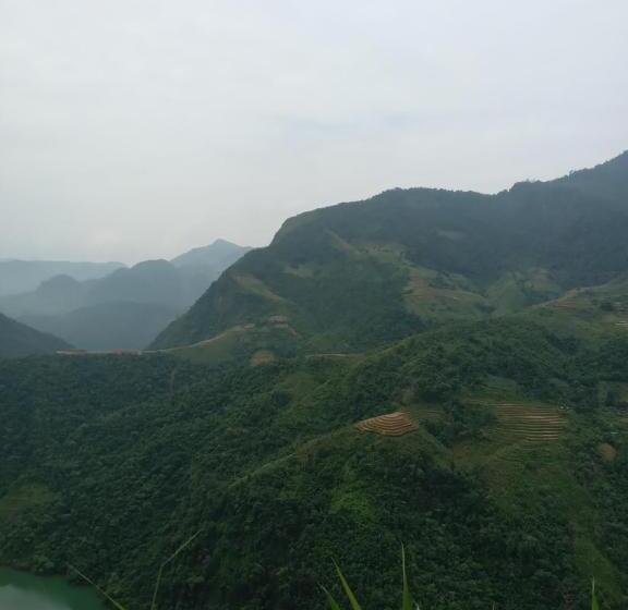 هتل Viet Hung Hostel Motorbikes