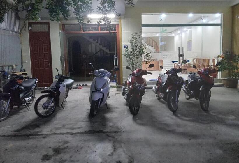 هتل Viet Hung Hostel Motorbikes