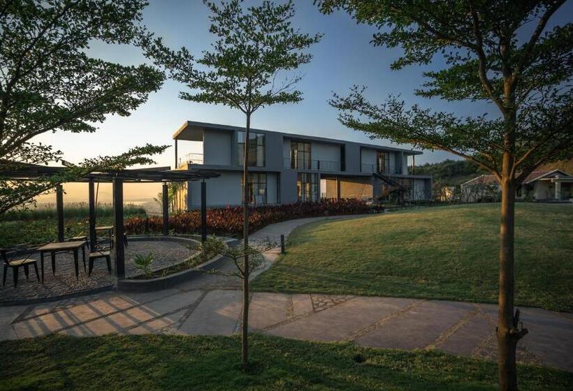 호텔 Wabi Sabi Resort, Igatpuri