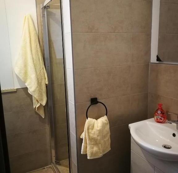 بنسيون Donalisa