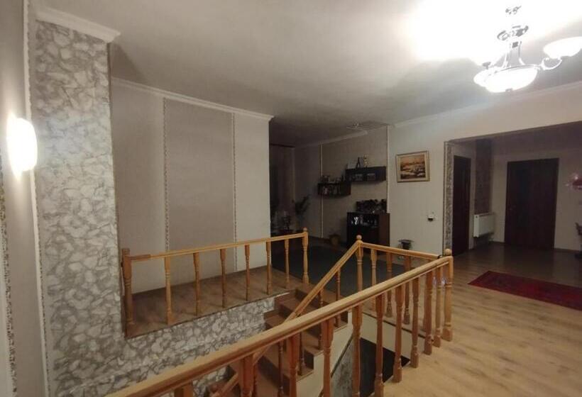 پانسیون Guest House Ed&er