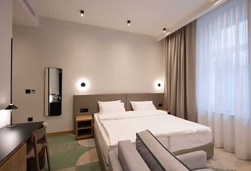 پانسیون Hop Inn Rooms & Suites