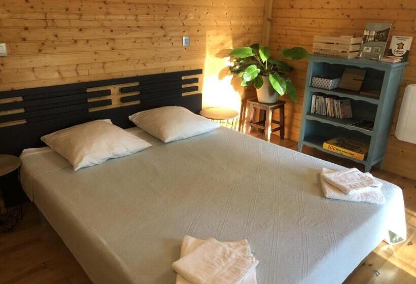 펜션 Les Cabanes Du Lac   Spa   Petit Déjeuné   Cabane Du Frêne & Cabane Du Chêne Premium