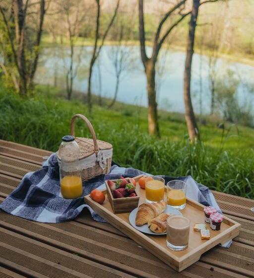 펜션 Les Cabanes Du Lac   Spa   Petit Déjeuné   Cabane Du Frêne & Cabane Du Chêne Premium