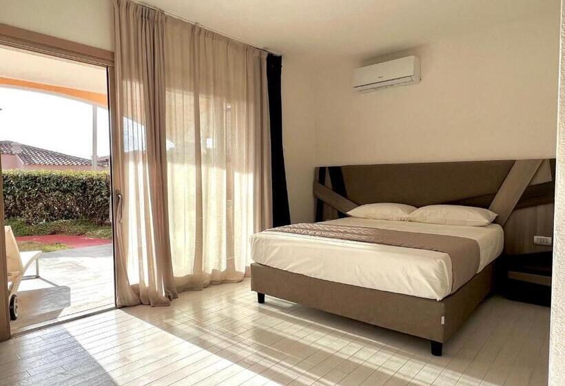 بنسيون Suite Con Giardino