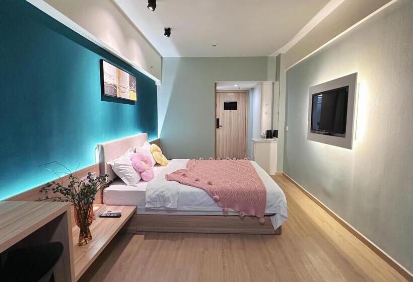 Xizhu Movie Apartment