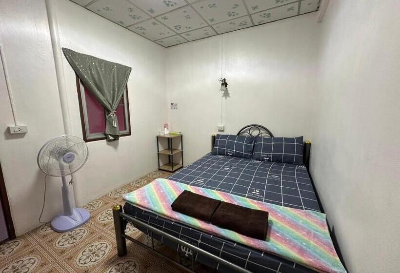 هاستل Madam Guesthouse