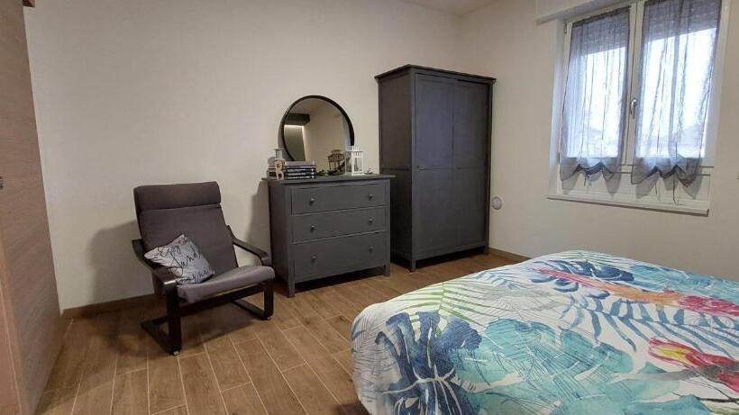 مبيت وإفطار La Porta Verde 8