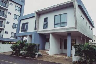 تختخواب و صبحانه Preston Place Guest House