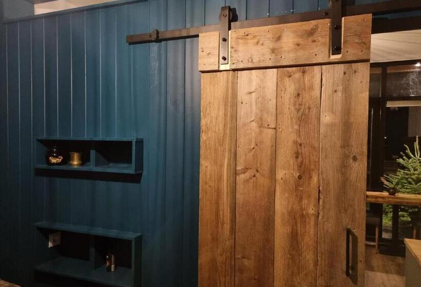 צימר Tiny House In De Boomgaard
