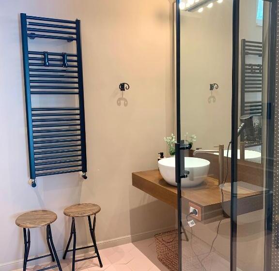 تختخواب و صبحانه Villa Josette