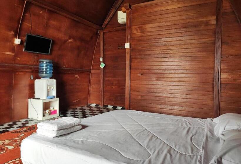 فندق Arafah Resort @ Danau Kerinci Jambi Redpartner