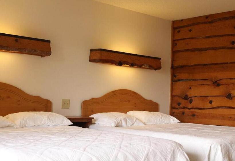 فندق Bridge Inn Tomahawk  1st Floor, 2 Queen Size Bed, Walkout, River View